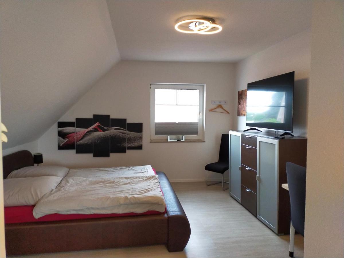 Exklusive Fewo Papenburg Mit Terrasse & Beheiztem Wintergarten 帕彭堡 外观 照片