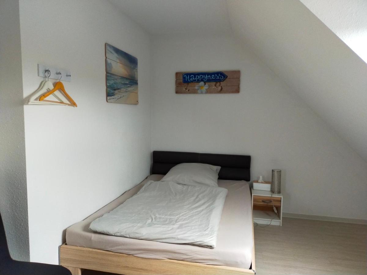 Exklusive Fewo Papenburg Mit Terrasse & Beheiztem Wintergarten 帕彭堡 外观 照片